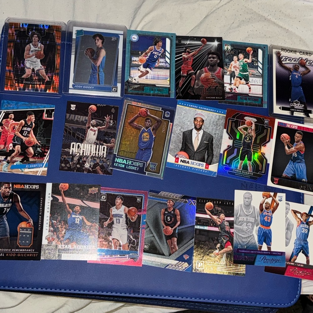 Basketball Trading Card Set